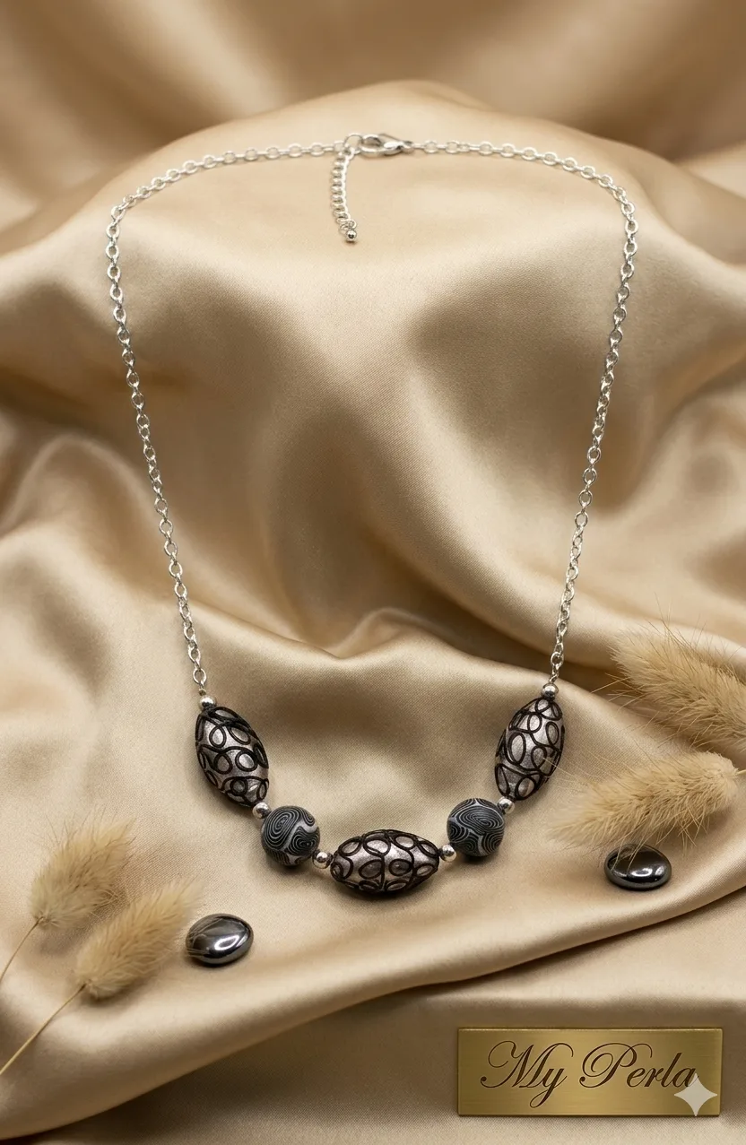 Collier BLACK