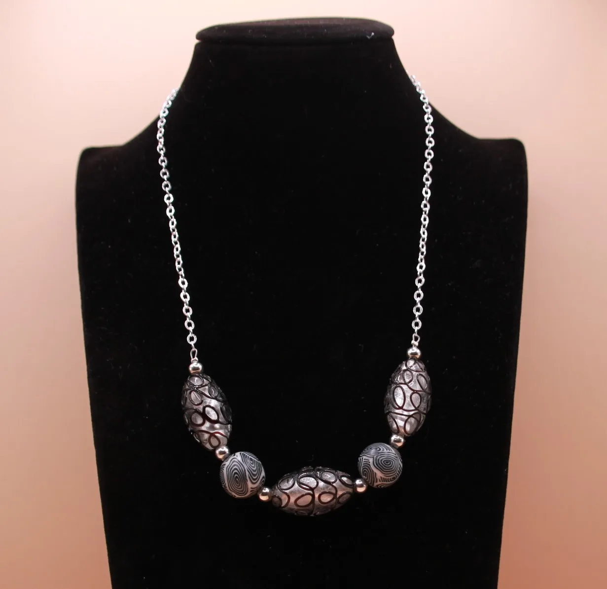 Collier BLACK